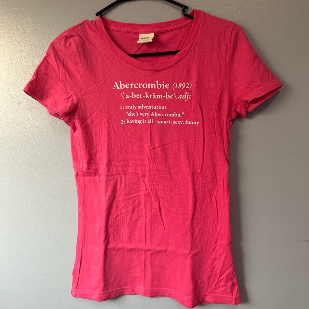 Abercrombie & Fitch Pink Fitted Short Sleeve Tee